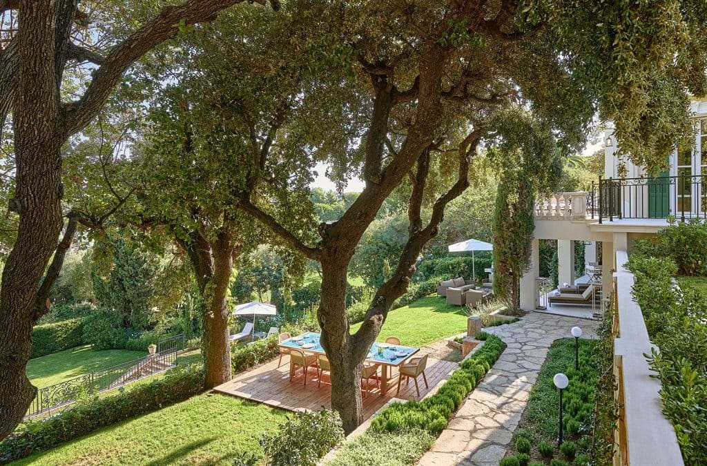 Villa Saint Anne Cap D'Antibes gardens