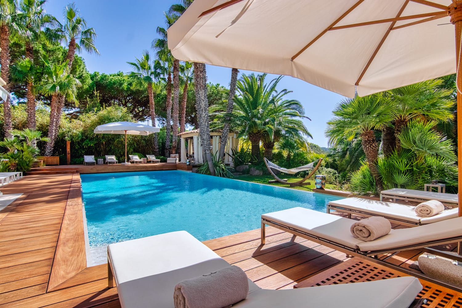 New Villa with Sunset Views in Saint Tropez