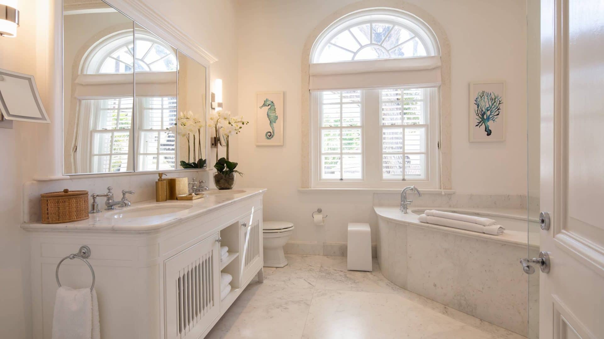 Villa Paynes Bay Barbados Bathroom
