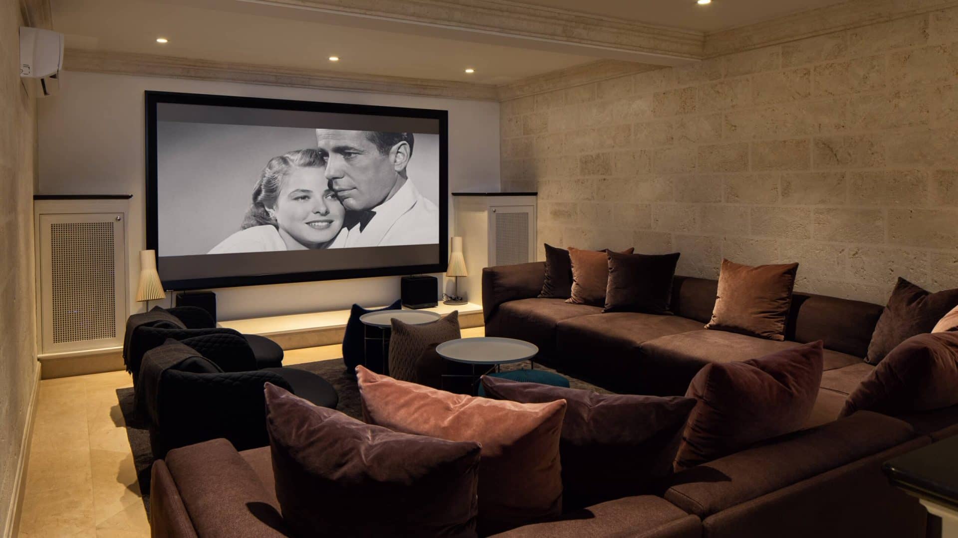 Villa Paynes Bay Barbados cinema