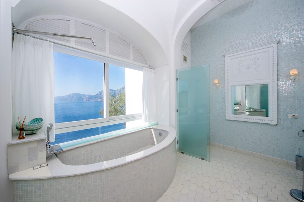 Stunning Hillside Villa in Praiano near Positano on the Amalfi Coast 18