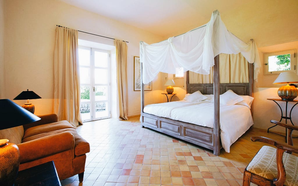 luxury villa in Pollensa bedroom