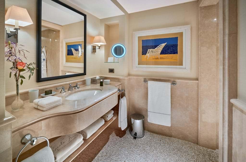 Villa Saint Anne Cap D'Antibes bathroom