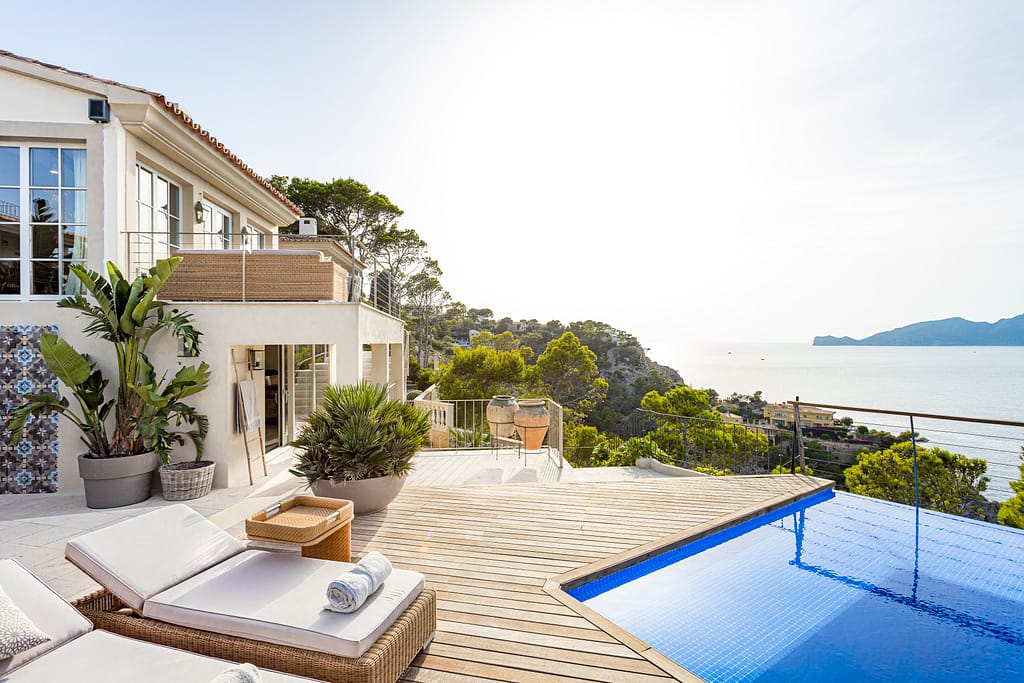 Exquisite Seafront Villa in Port D'Andratx in Mallorca