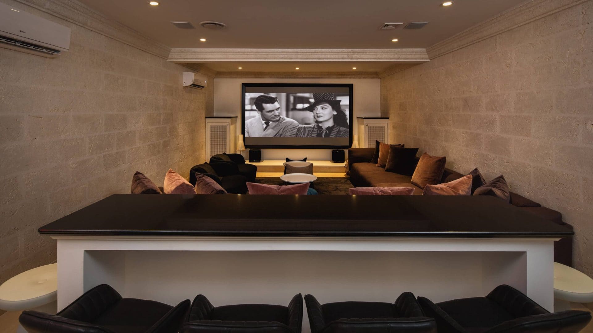 Villa Paynes Bay Barbados cinema