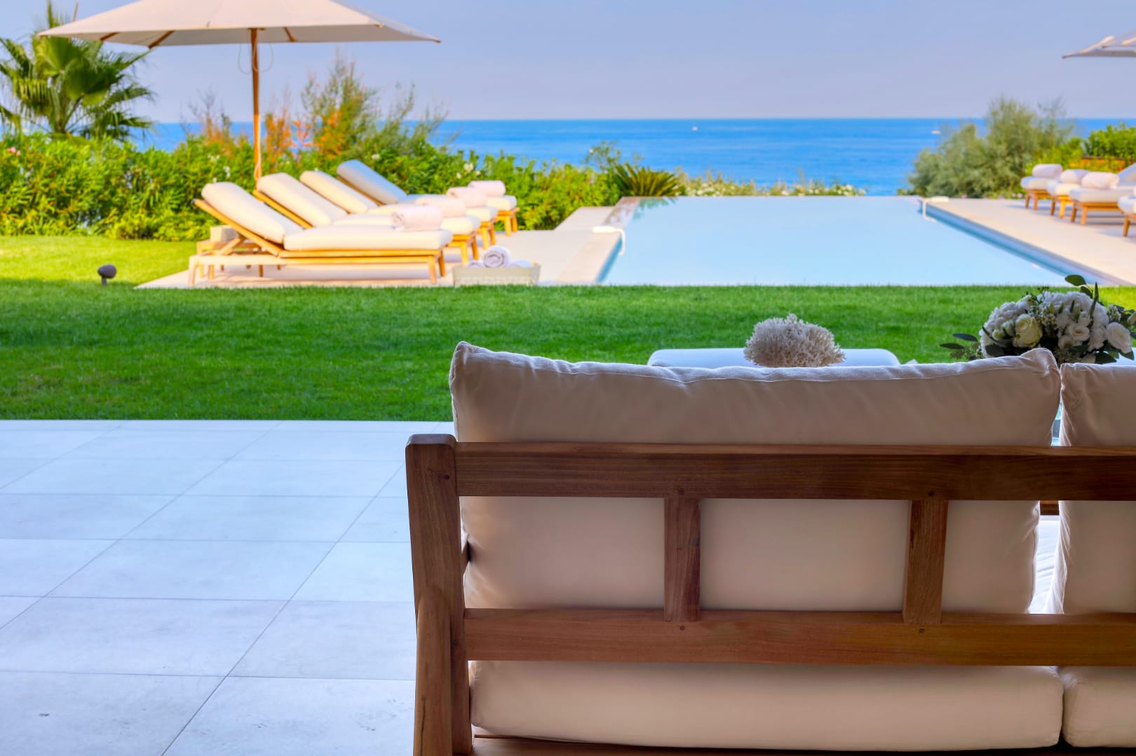 Elegant Villa with Panoramic Views of Pampelonne Beach, St Tropez, France 