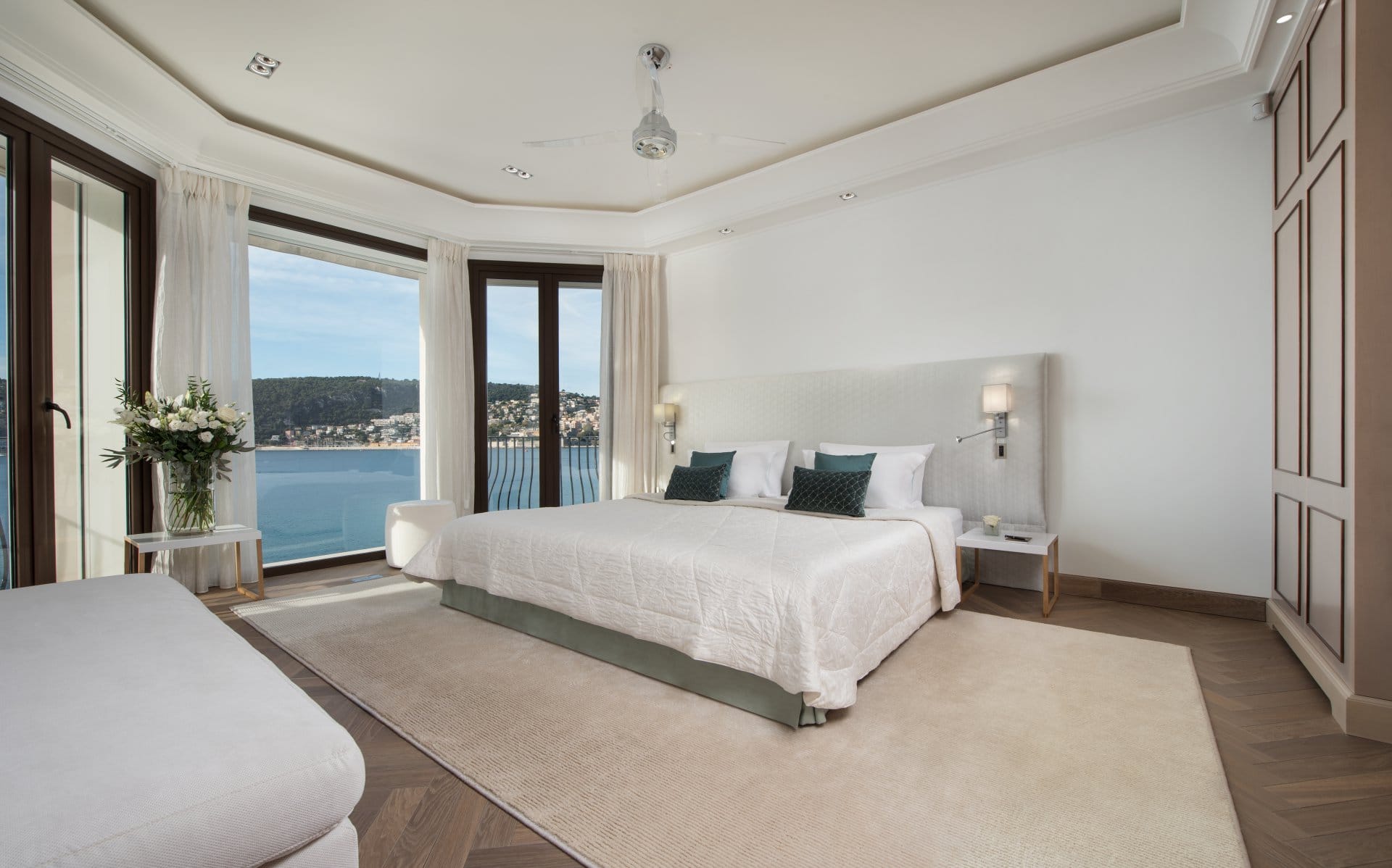 waterfront villa Cap Ferrat bedroom
